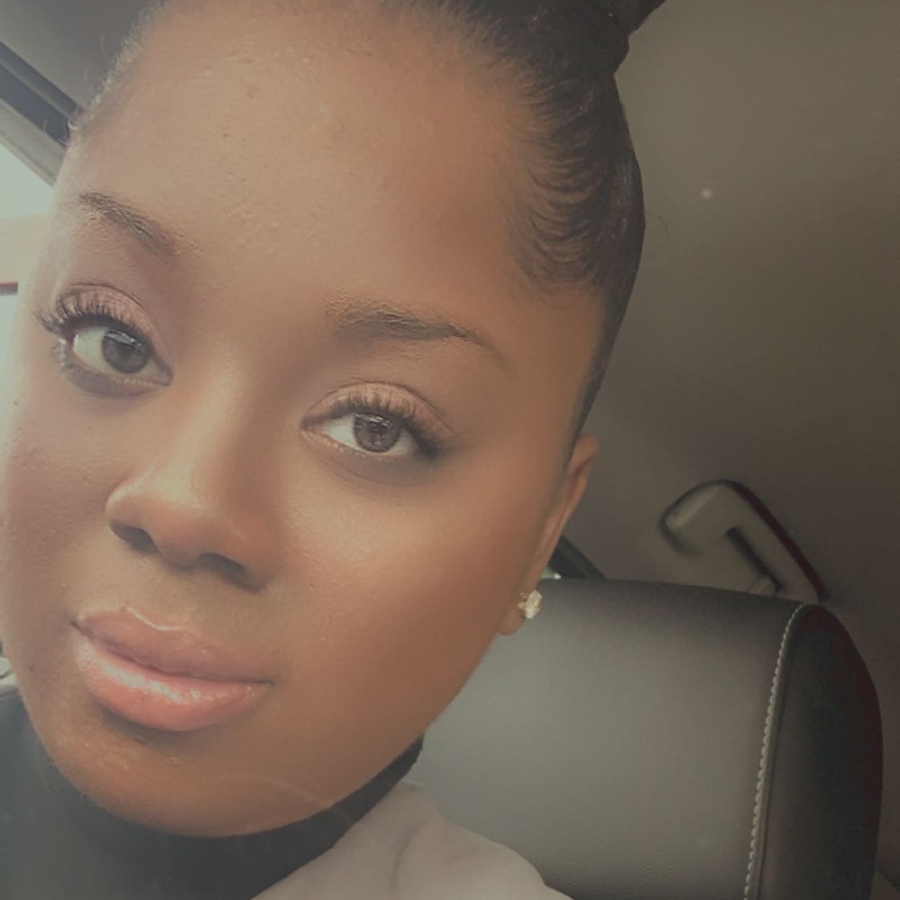 Meet your Posher, Leah